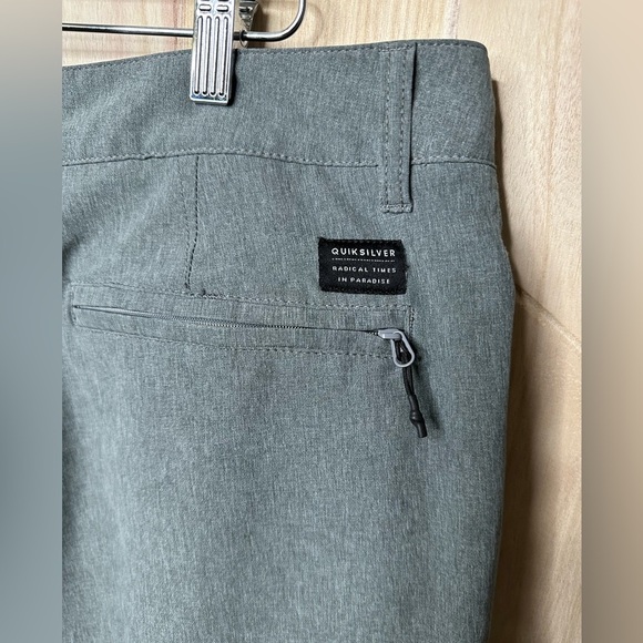 Quiksilver Mens amphibian  Board Shorts grey size 34 - Picture 6 of 7